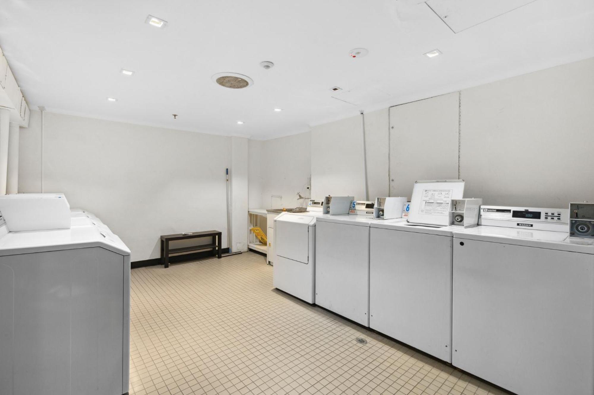 Stylish In The Heart Of Newtown With Pool Sydney