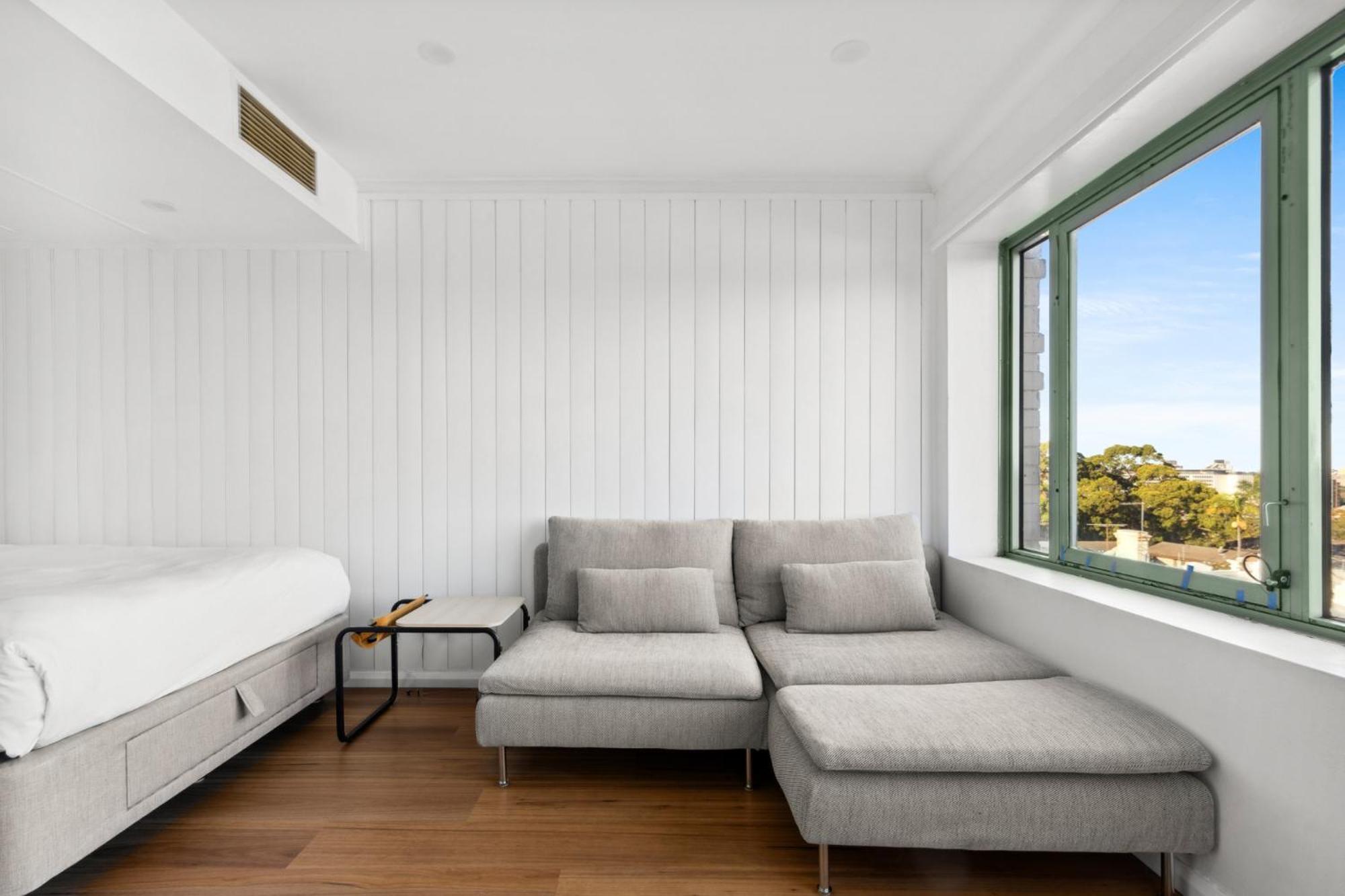 Apartment Stylish In The Heart Of Newtown With Pool